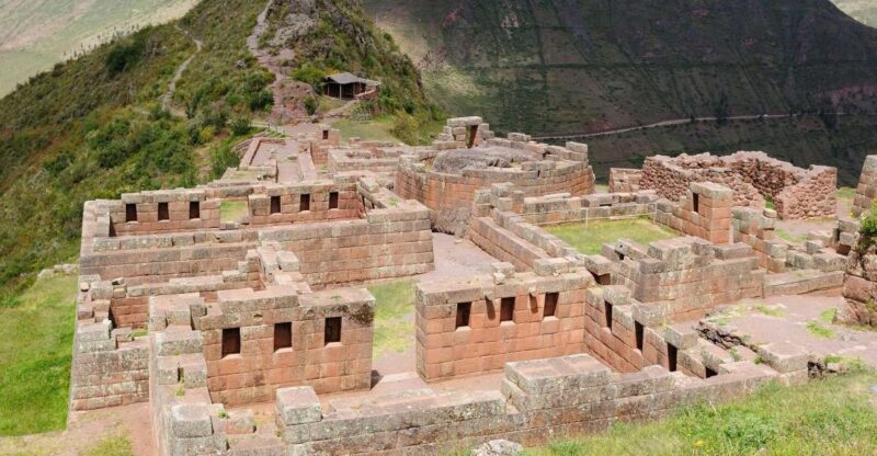 Cusco: Pisac Local Market and Ollantaytambo Private Tour - Experience Highlights