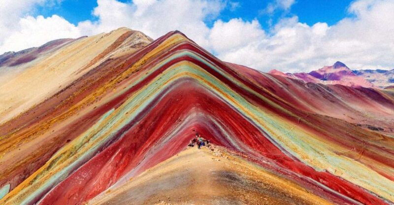 Cusco - Rainbow Mountain Adventure + Hiking - Key Points