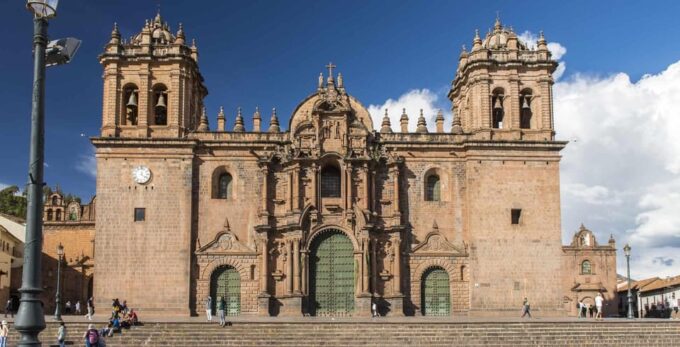 Cusco, Sacred Valley With Overnight in Machu Picchu - 4d/3n - Departure and Airport Transfer