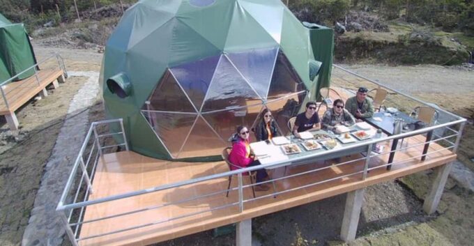 Cusco: Salkantay Dome to Dome 4-day Trek to Machu Picchu - Group Size and Tour Guide