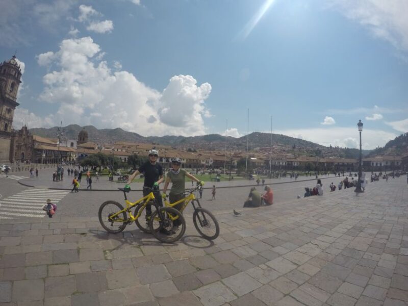 Cusco: Sightseeing and Cultural Bike Tour - Scenic Bike Descent