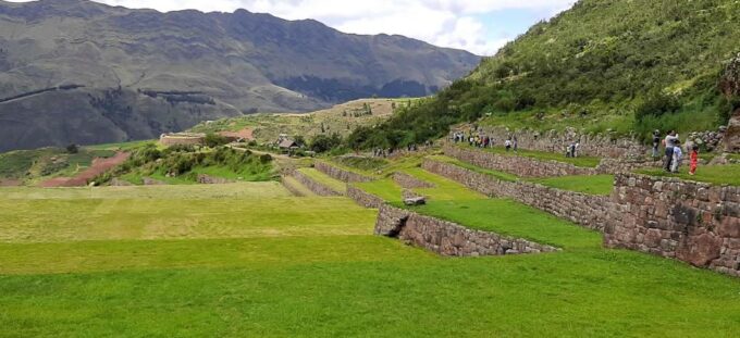 Cusco: South Valley - Colonial Artwork