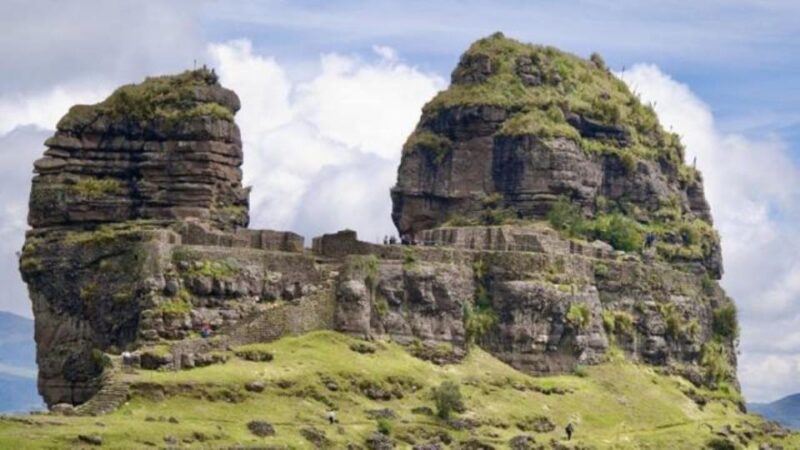 Cusco: Trekking to Waqrapukara 1 Day + Meals - Key Points