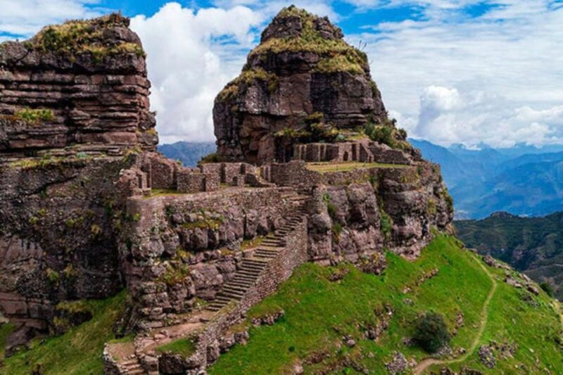 Cusco: Trekking to Waqrapukara 1 Day + Meals - Itinerary and Schedule