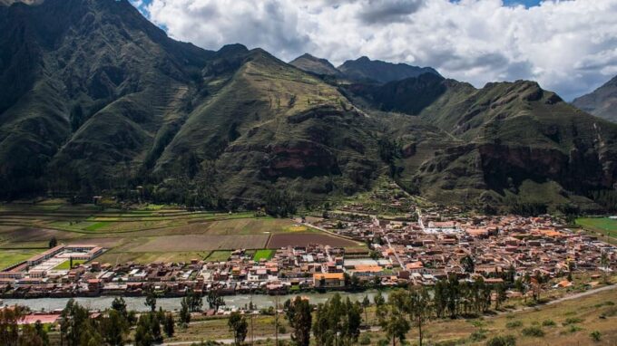 CUSCO: Wonders of the Sacred Valley and Machu Picchu - Contact and Communication
