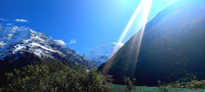 Cusco:Salkantay Trekking to Machupicchu 5 Days - Group Size and Languages
