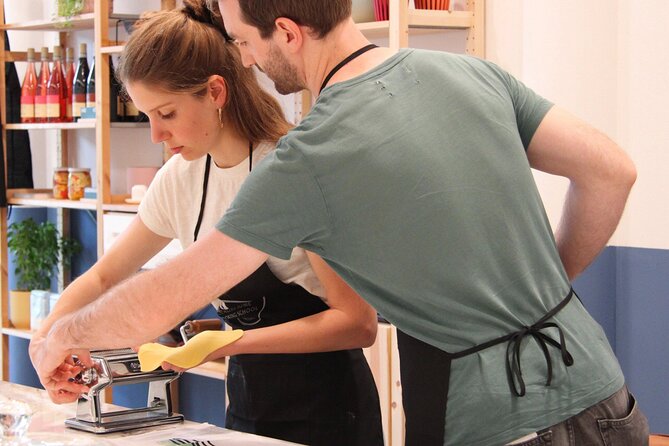 Cusina - Cooking Class: Fresh Pasta With Wine Tasting - Wine Tasting of Local Wines