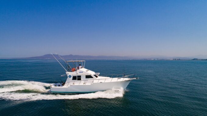 Custom 46 Boat in Puerto & Nuevo Vallarta - Suitability and Restrictions