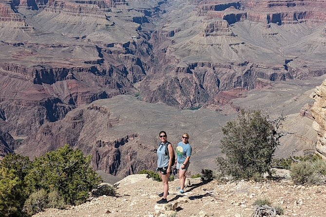 Custom Grand Canyon Day Trip - Group Size and Language Options
