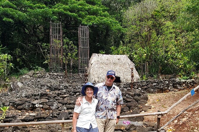 Custom Island Adventures Tour - Exploring the Valley of the Temples