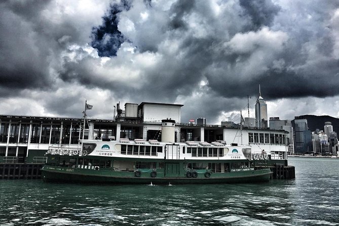 Custom Private Tour of Hong Kong Island - Half Day - Discovering Central District