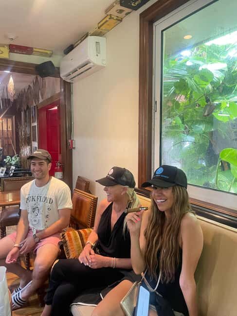 Customizable half day group tour (price per vehicle) - FAQ