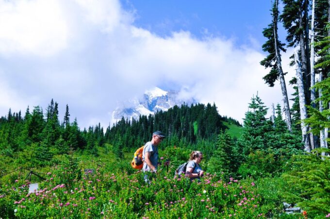 Customized Mount Rainier Tour From Seattle - Frequently Asked Questions