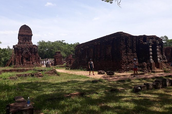 Customized Tours by Jeep - Half Day, Full Day and Multiple Days - Tour Accessibility