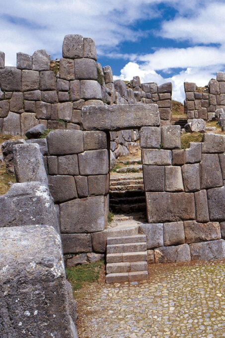 Cuzco Magical 3D - Machu Picchu - 4 Star Hotel - Accommodation and Meals