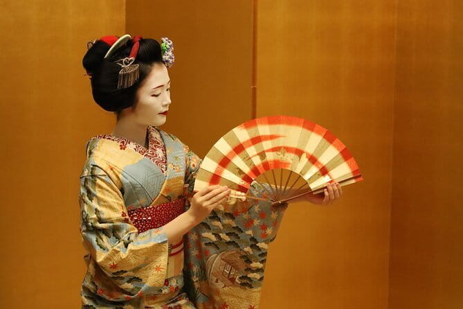 Cyalume Dance Workshop With English Guide - Cancellation Policy