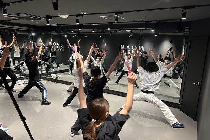 Cyalume Dance Workshop With English Guide - Cyalume Dance Performance