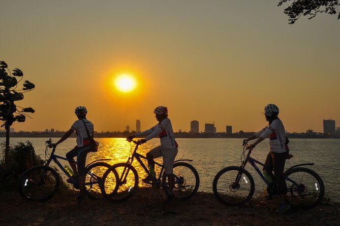 Cycling Adventure on Islands of the Mekong Phnom Penh - Exploring the Silk Islands