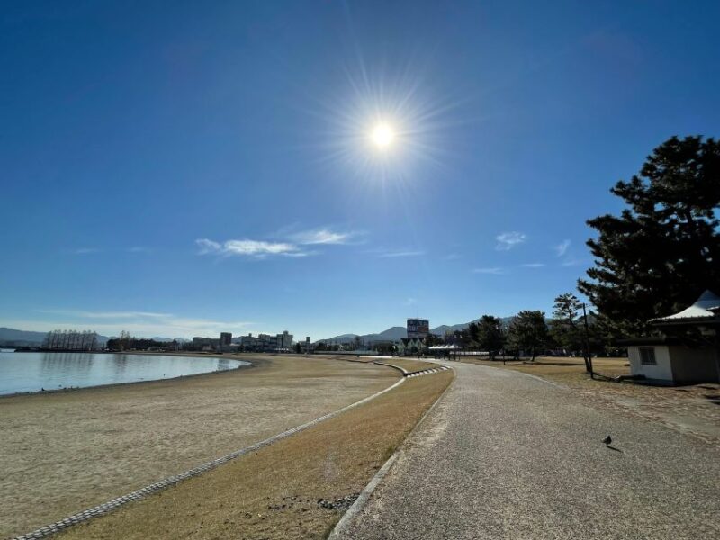 Cycling Along the Shores of Lake Biwa! : Cross Bike Rental! - Key Points