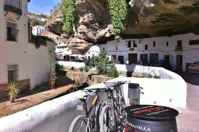 Cycling (Self-Guided) Setenil - 30km Easy - Navigating the Route