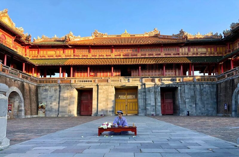 Cycling Through Royal Tombs - Pickup and Cancellation
