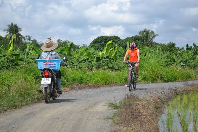 Cycling Tour and Buatong Waterfall - Participant Fitness
