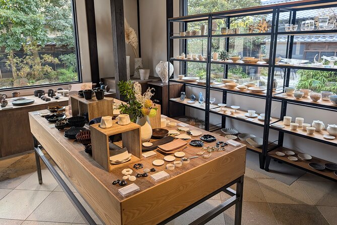 Cycling Tour at Tajimi Journey Through the History of Mino Ware - Mino Ware: A Centuries-Old Tradition