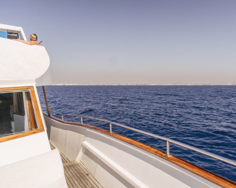 Cyprus: Relaxing Cruise at Larnaca Bay With Glass Bottom - Exploring the Underwater Shipwreck