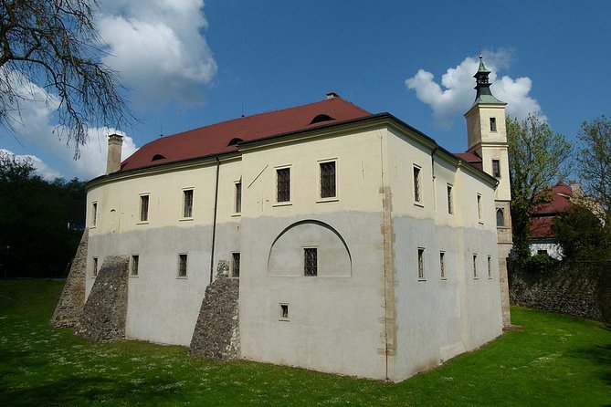 Czech Castles Scooter Tour for 1 Day. the North Way. (Audio Guide) - Scooter Rental and Safety