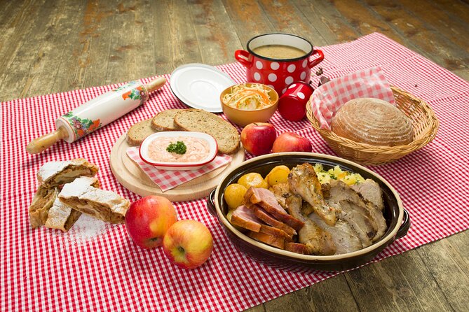 Czech Folklore Evening With Unlimited Drinks - Additional Tour Information