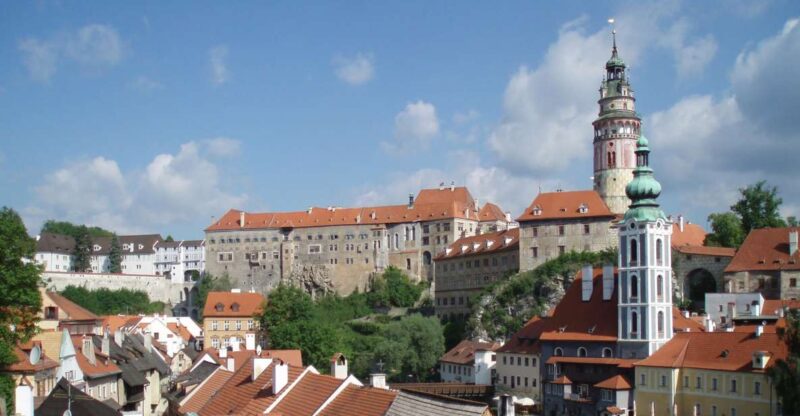 Czech Krumlov: 2 Hour Private Walking Tour With Guide - Activity Highlights