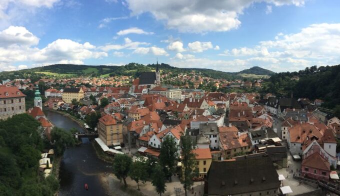 Czech Krumlov: 2 Hour Private Walking Tour With Guide - Exploring Medieval Town