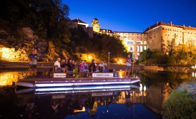 Czech Krumlov: Advent Wooden Raft River Cruise - Scenic Views of Landmarks