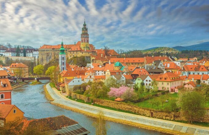 Czech Krumlov Family Discoveries: A Walk Through History - Rich History and Culture