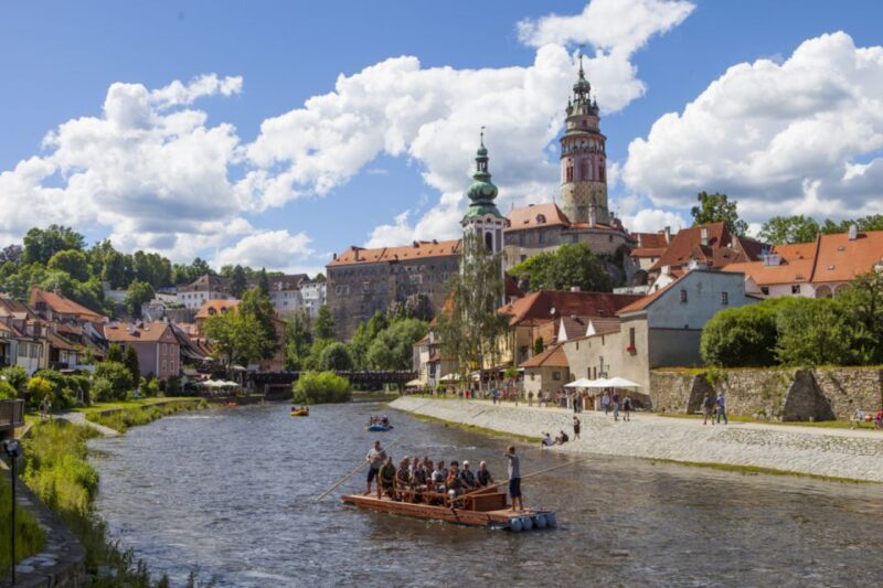 Czech Krumlov: Wooden Raft River Cruise - Key Points