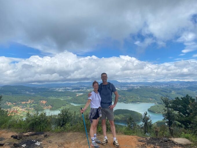 Da Lat : Samson Peak Hike and Tuyen Lam Lake Kayaking - Kayaking and Standup Paddleboarding