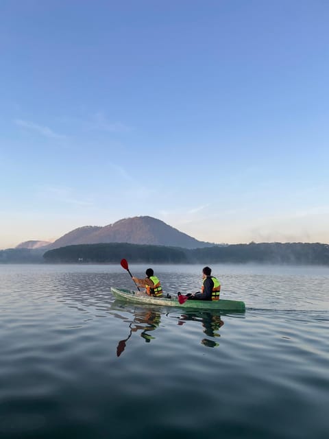 Da Lat: Tuyen Lam Lake Kayak or SUP Tour - Customer Feedback