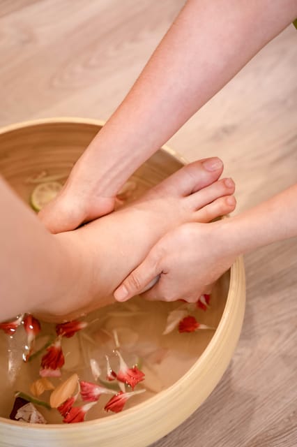 Da Nang: 60 Minutes Relax With Leg Massage (Free Pick-Up) - Pricing and Discounts