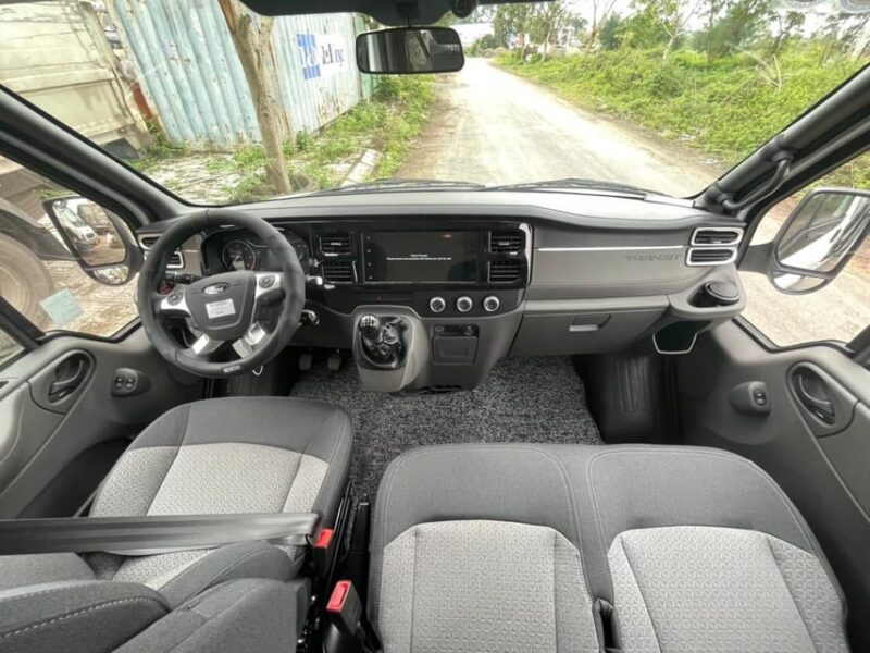 Da Nang: Airport Transfer Pick up Service - Vehicle Features