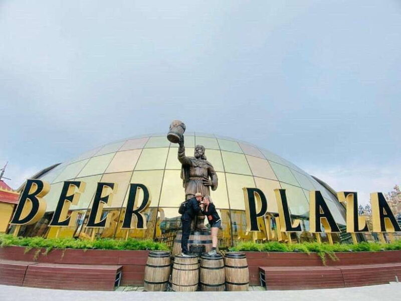 Da Nang: Ba Na Hills, Golden Bridge, and Fantasy Park Tour - Key Points