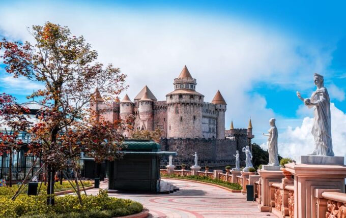 DA NANG: BA NA HILLS – GOLDEN BRIDGE FULL DAY TOUR - Golden Bridge and Le Jardin Damour