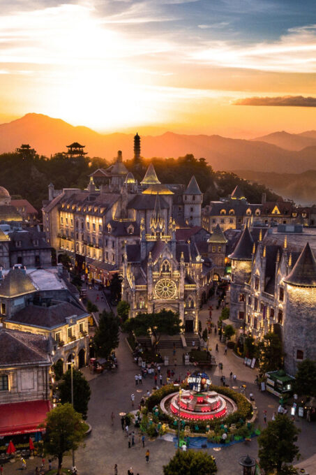 Da Nang: Ba Na Hills & Golden Bridge Without Lunch 22 Pax - Fantasy Park