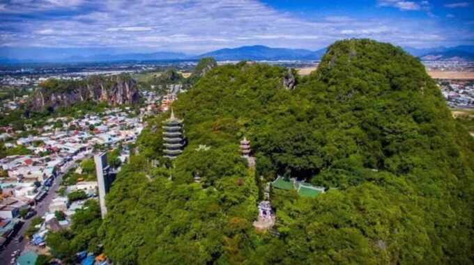 Da Nang: Bana Hills, Golden Bridge and Marble Mountains Trip - Since You Asked