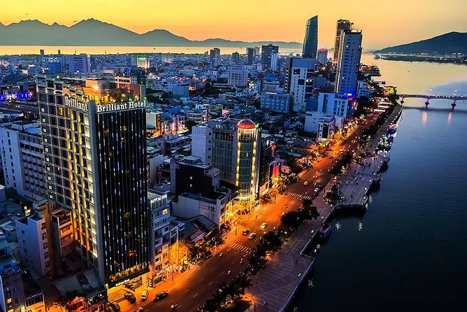 Da Nang by Night: Seafood Dinner, Night Market and Cruise Trip - Customer Reviews and Recommendations