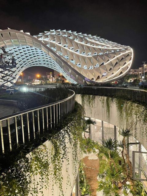 Da Nang by Night: Seafood Dinner, Night Market, Sightseeing - Da Nang Night Market Exploration