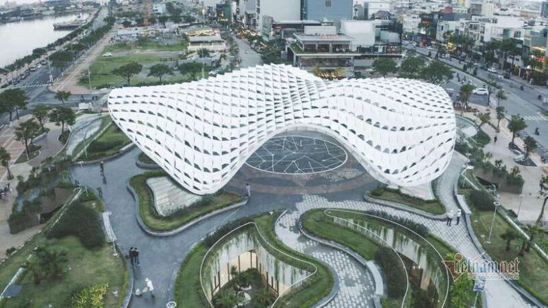 Da Nang: City Highlights Tour With Lunch - Itinerary and Key Locations