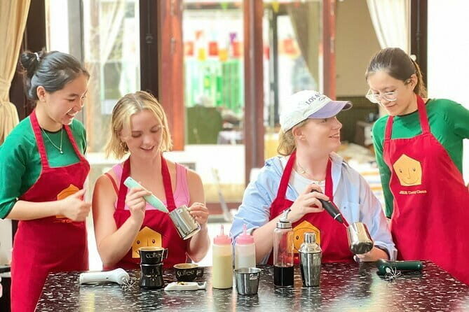 Da Nang Coffee Making and Banh Mi Class - Key Points