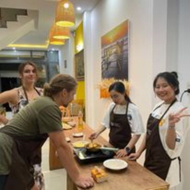 Da Nang: Cooking Class and Tasting Pho With Local Girl - Unlimited Passion Juice and Lunch/Dinner