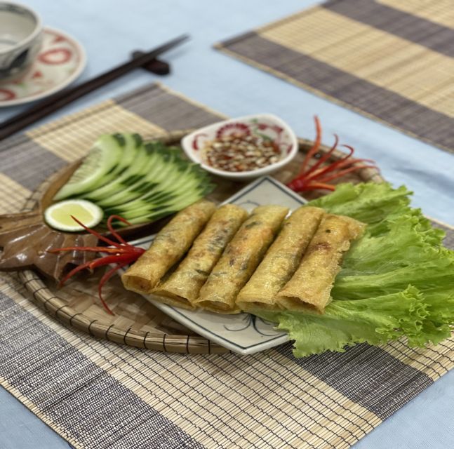 Da Nang: Cooking Class and Tasting Pho With Local Girl - Meeting Point and Transportation Information