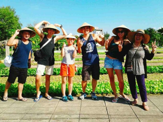 Da Nang Cooking: Market Tour, Farming, Cooking and Foot Bath - Herbal Foot Bath